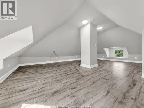 1052 Drouillard Road Windsor ON N8Y 2P8