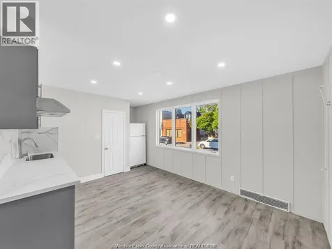 1052 Drouillard Road Windsor ON N8Y 2P8