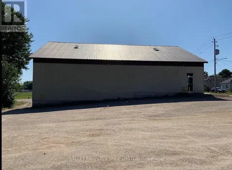 1043 Pembroke Street West Pembroke ON K8A 5R3