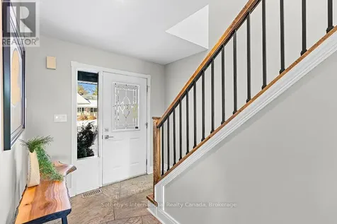 196 Ninth Street Collingwood ON L9Y 2G5