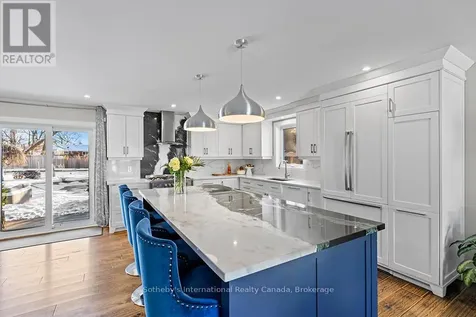 196 Ninth Street Collingwood ON L9Y 2G5