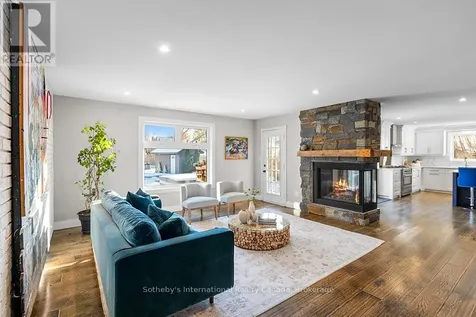 196 Ninth Street Collingwood ON L9Y 2G5