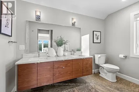 196 Ninth Street Collingwood ON L9Y 2G5