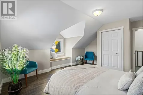 196 Ninth Street Collingwood ON L9Y 2G5