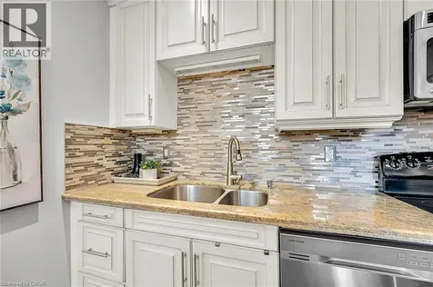 86 Herkimer Street Hamilton ON L8P 2G7