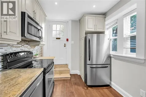 86 Herkimer Street Hamilton ON L8P 2G7