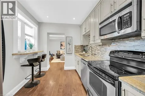 86 Herkimer Street Hamilton ON L8P 2G7