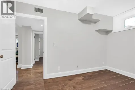 86 Herkimer Street Hamilton ON L8P 2G7
