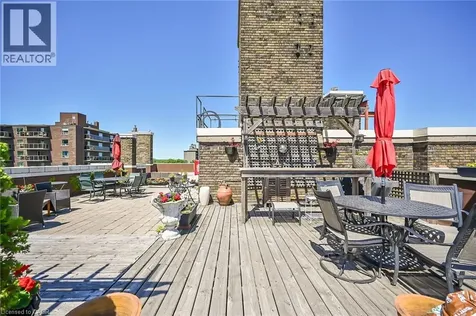 86 Herkimer Street Hamilton ON L8P 2G7