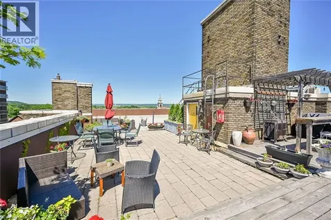 86 Herkimer Street Hamilton ON L8P 2G7