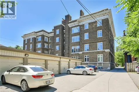 86 Herkimer Street Hamilton ON L8P 2G7
