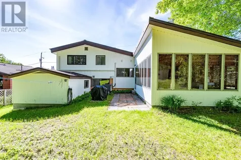 3 Newton Crescent Deep River ON K0J 1P0