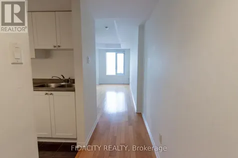 310 Central Park Drive Ottawa ON K2C 4G4