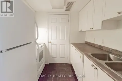 310 Central Park Drive Ottawa ON K2C 4G4