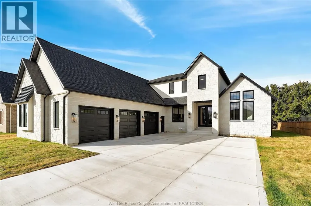 1443 Mullins Drive Lakeshore ON N0R 1V0