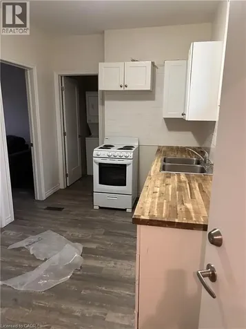 488 Hughson Street North Hamilton ON L8L 4N7