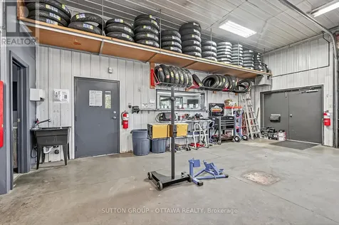 3835 Mcbean Street Ottawa ON K0A 2Z0