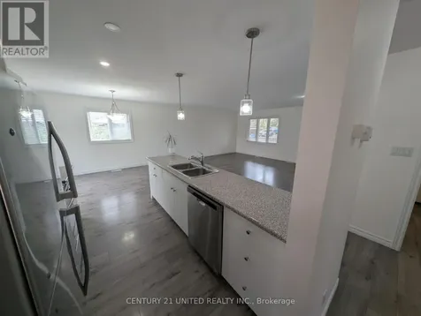 10 William Street Selwyn ON K0L 2H0