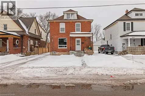 4731 Third Avenue Niagara Falls ON L2E 4L7