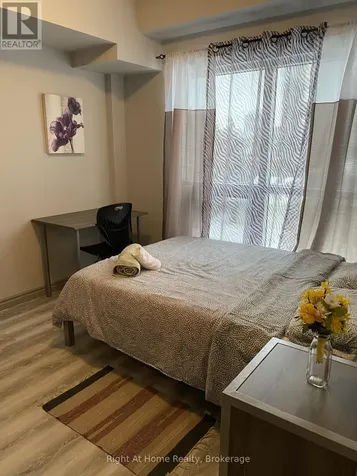 275 Larch Street Waterloo ON N2L 0J3
