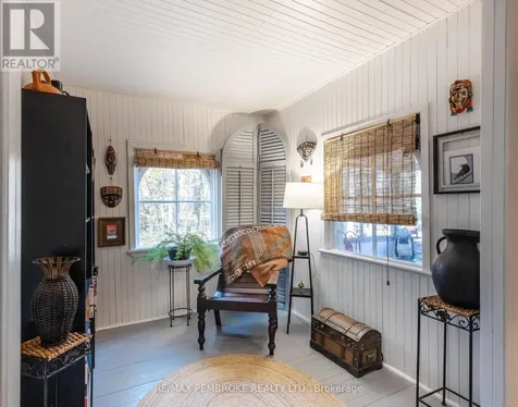 127 Alexandra Street Petawawa ON K8H 2R2