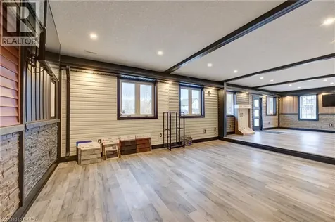 76 Capron Street Paris ON N3L 1R2