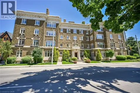 86 Herkimer Street Hamilton ON L8P 2G7