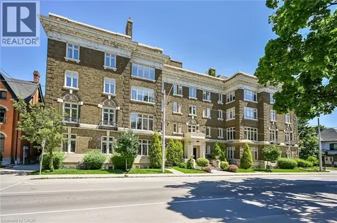 86 Herkimer Street Hamilton ON L8P 2G7