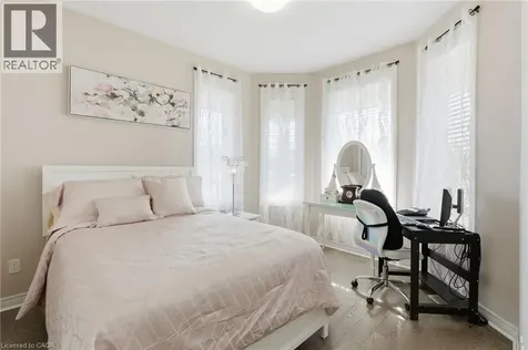 4 Ellis Avenue St. Catharines ON L2P 0E6