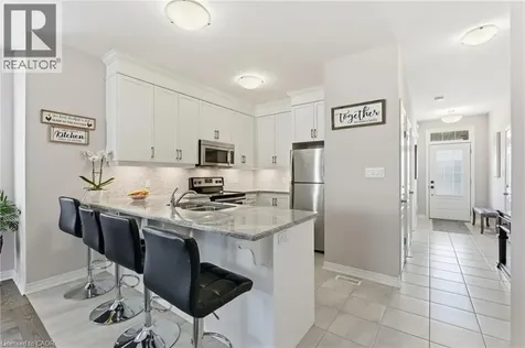 4 Ellis Avenue St. Catharines ON L2P 0E6