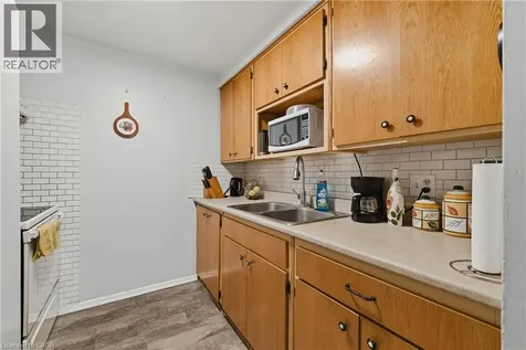 539 Willow Road Guelph ON N1H 7G3