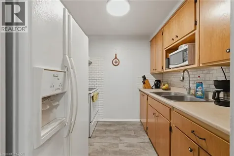 539 Willow Road Guelph ON N1H 7G3