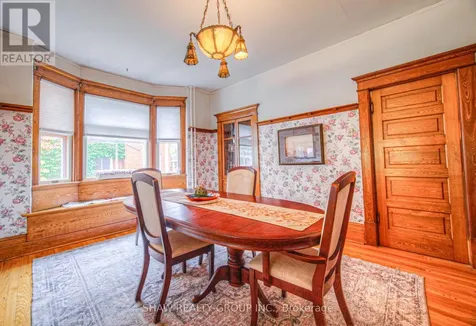 543 Queenston Road Cambridge ON N3H 3J9