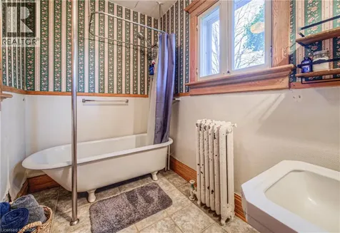 543 Queenston Road Cambridge ON N3H 3J9