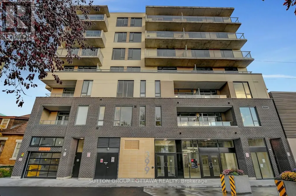 399 Winston Avenue Ottawa ON K2A 1Y8