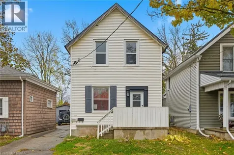 43 Richardson Street Brantford ON N3T 1H7