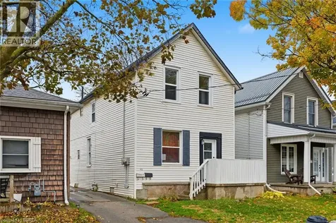 43 Richardson Street Brantford ON N3T 1H7