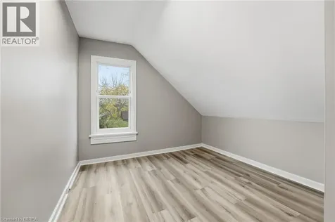 43 Richardson Street Brantford ON N3T 1H7