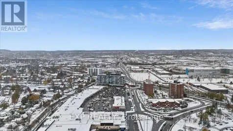 1910 St Laurent Boulevard Ottawa ON K1G 1A4