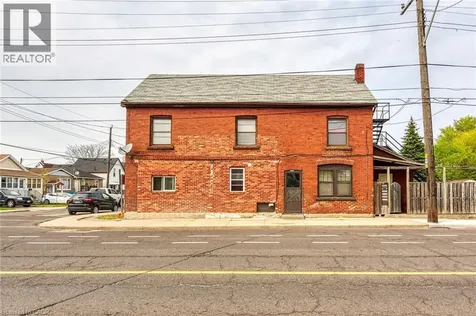 1367 Cannon Street East Hamilton ON L8H 1W2