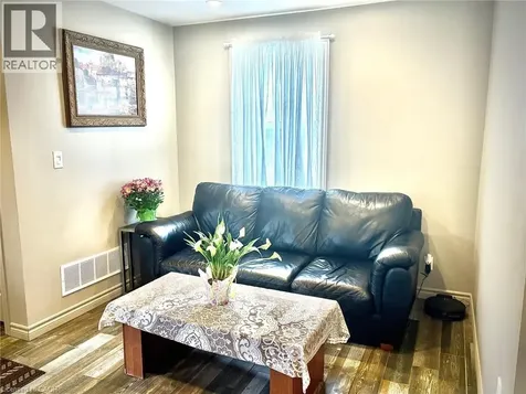 199 Kimberly Drive Hamilton ON L8K 4L2