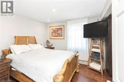 199 Kimberly Drive Hamilton ON L8K 4L2