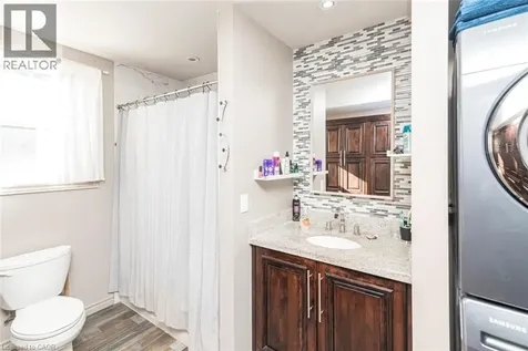 199 Kimberly Drive Hamilton ON L8K 4L2