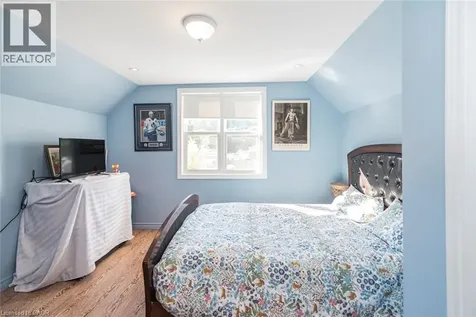 199 Kimberly Drive Hamilton ON L8K 4L2