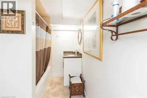 199 Kimberly Drive Hamilton ON L8K 4L2