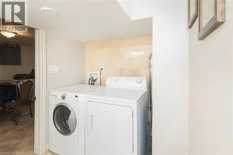 199 Kimberly Drive Hamilton ON L8K 4L2