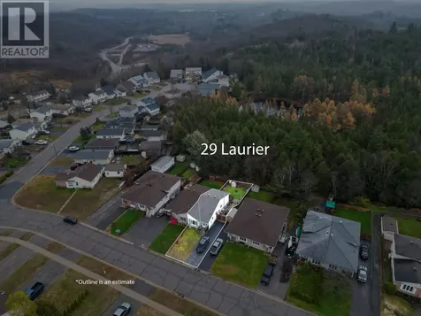 29 Laurier Road Elliot Lake ON P5A 2T9