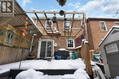 719 Kingston Road Toronto ON M4E 1R8