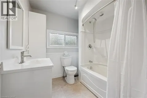 41 Rose Street Kitchener ON N2H 1L5