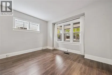 41 Rose Street Kitchener ON N2H 1L5